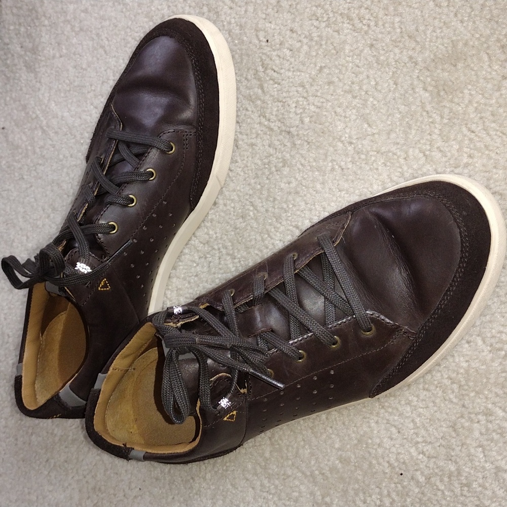 Cole Haan men's dark brown leather sneakers. Mint condition. Size 10